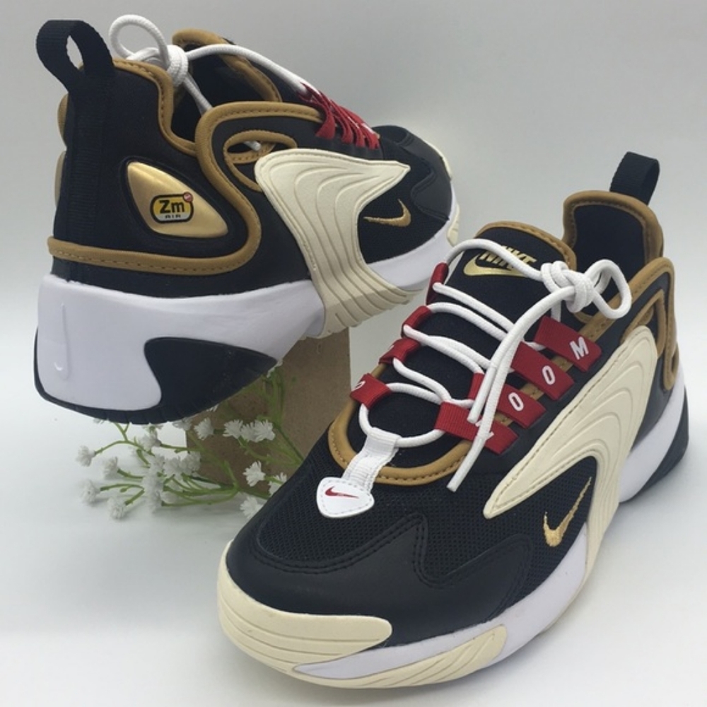 SOLD ⚠️ Nike zoom 2k